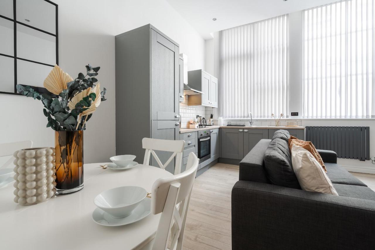 Alur Apartments Sweeting Street Liverpool Exterior foto